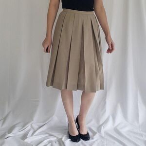 80s Beige Pleated‎ Skirt